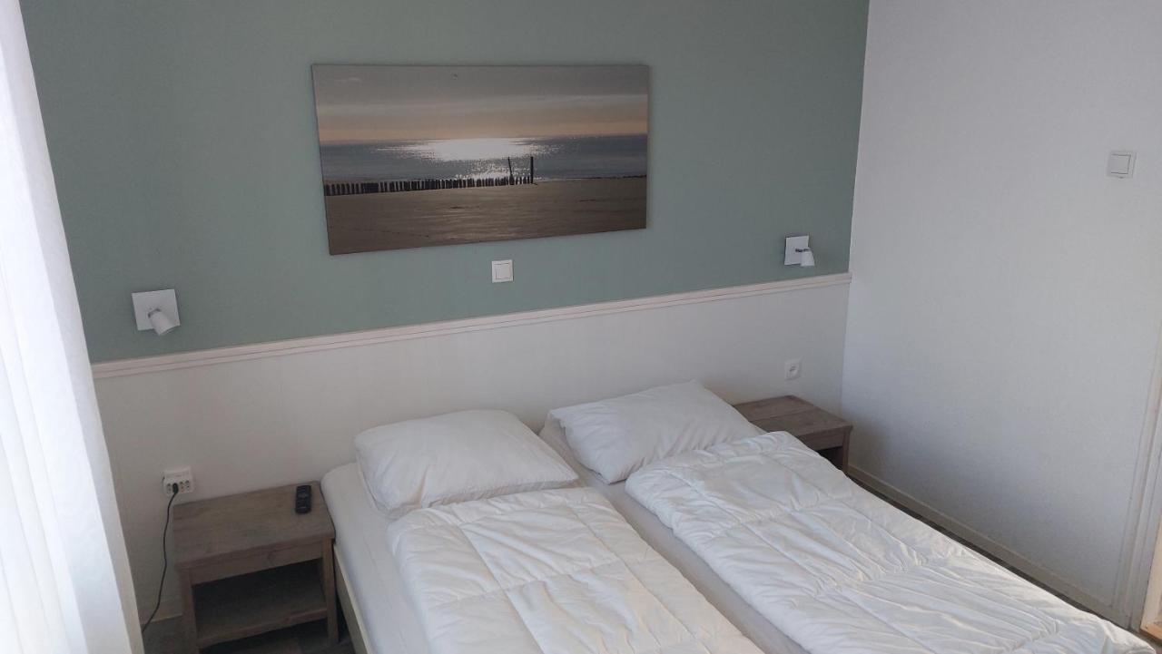 Appartement Met 3 Slaapkamers Vlakbij Strand En Centrum Заутеланде Екстериор снимка