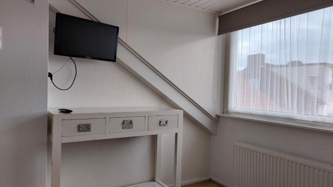Appartement Met 3 Slaapkamers Vlakbij Strand En Centrum Заутеланде Екстериор снимка